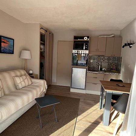 Studio Cosy En Bord De Mer Saint-Cyr-sur-Mer Kültér fotó