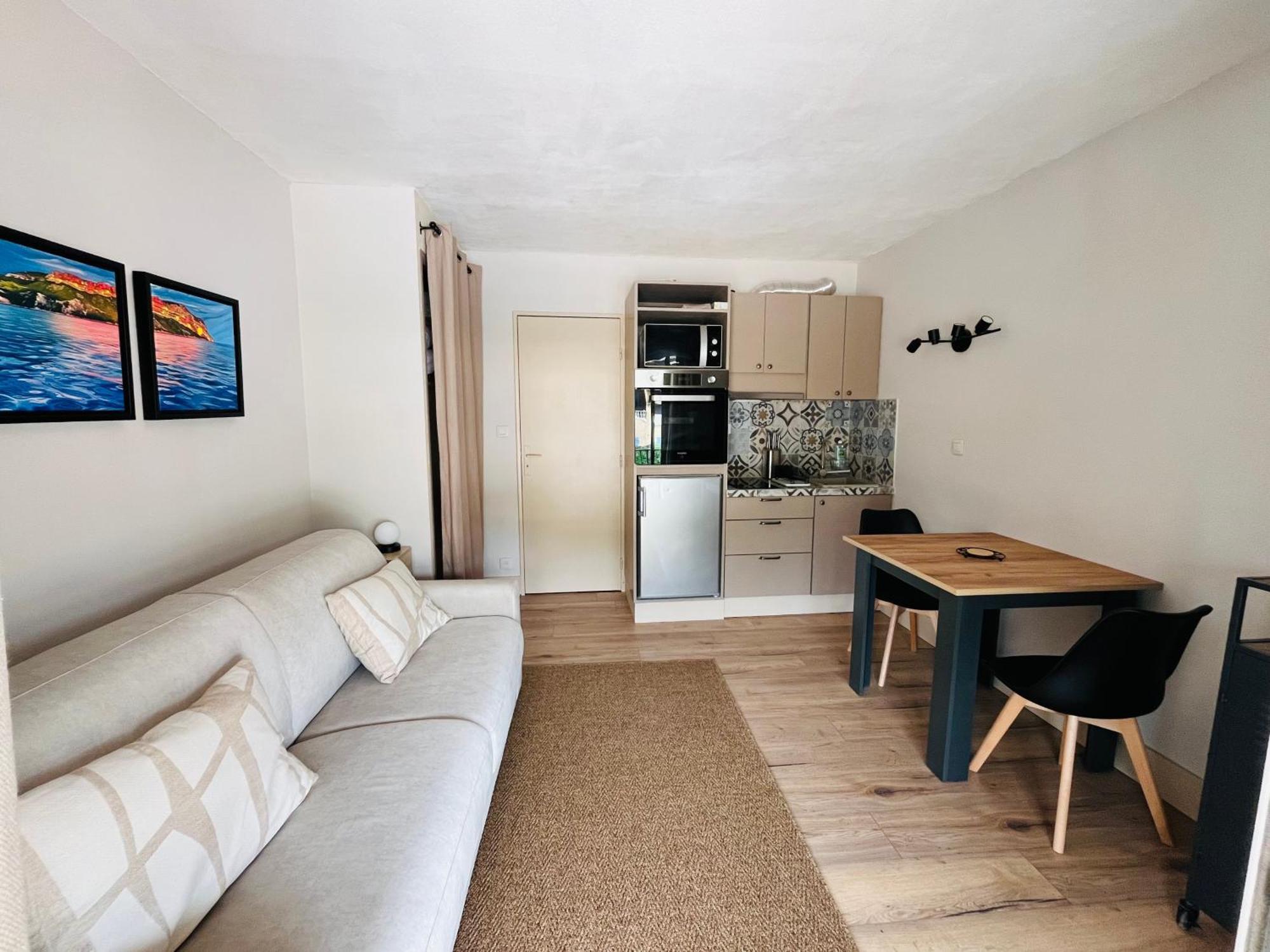 Studio Cosy En Bord De Mer Saint-Cyr-sur-Mer Kültér fotó