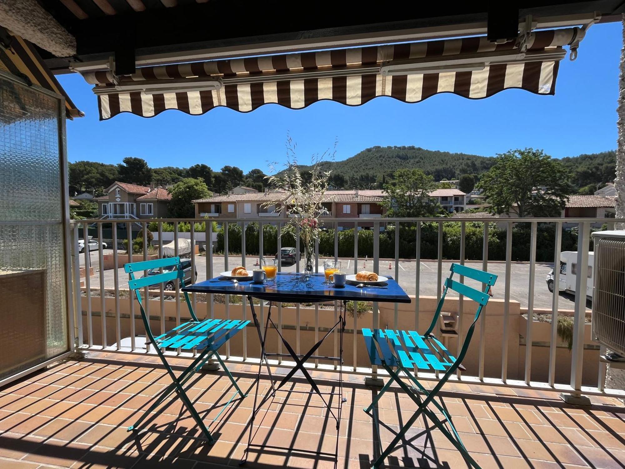 Studio Cosy En Bord De Mer Saint-Cyr-sur-Mer Kültér fotó